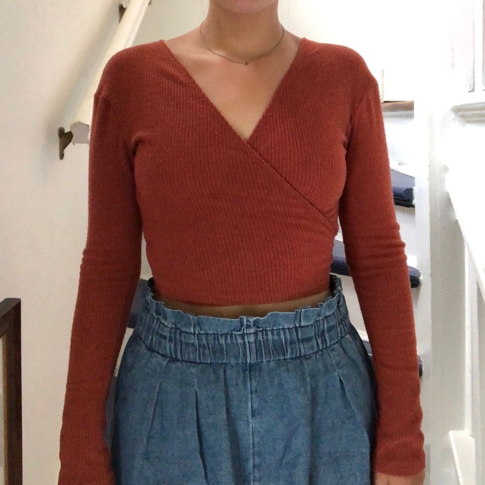 urban outfitters wrap top